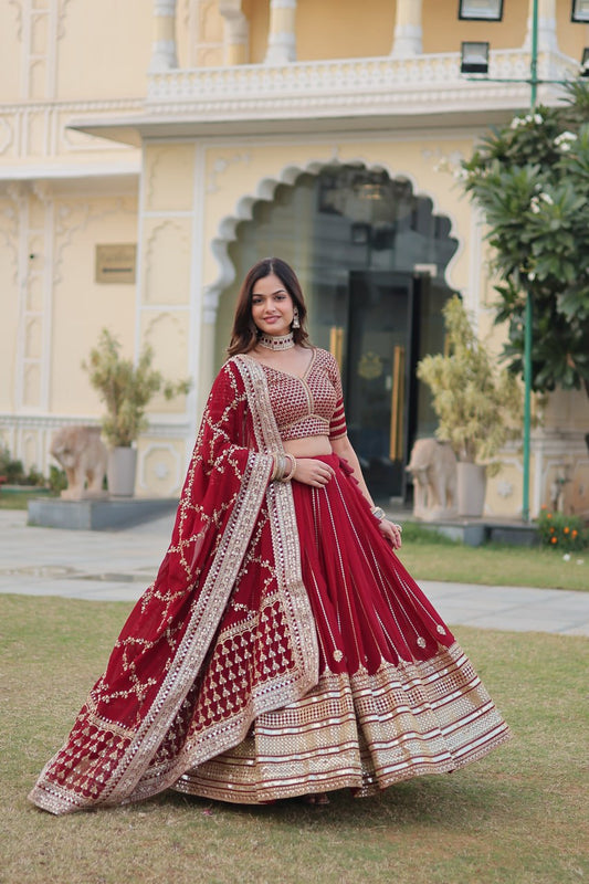 Heavy Lahenga Choli For Wedding.